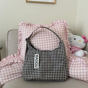 NWT Baggu Gingham Nylon Shoulder Bag - Regular